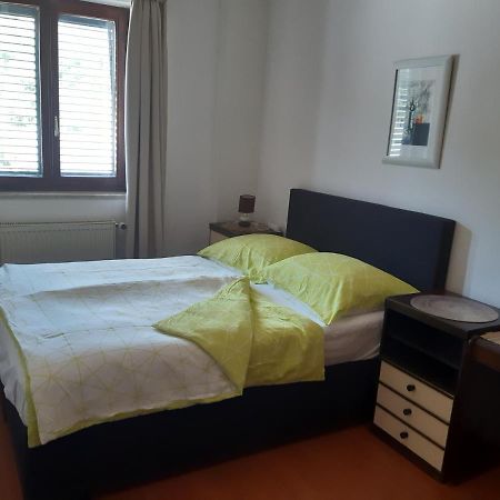 Apartment Nevija E Natale Opric Bagian luar foto